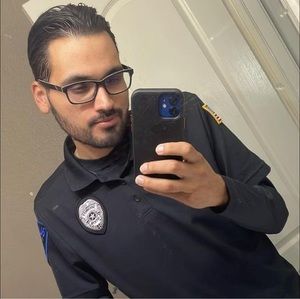 Meet your Posher, Alejandro